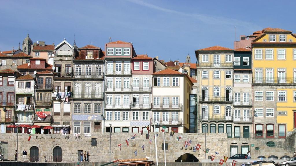 Porto Lodge Exteriör bild